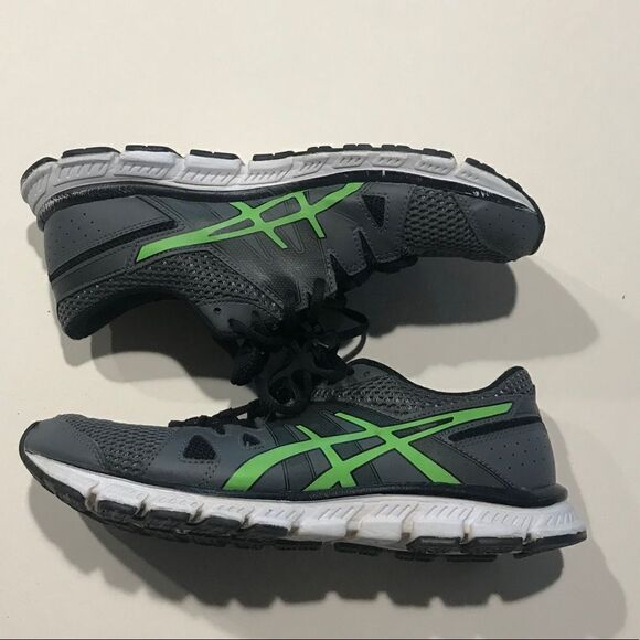 ASICS Gel Unifire TR Athletic Shoes